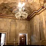 ホテル De