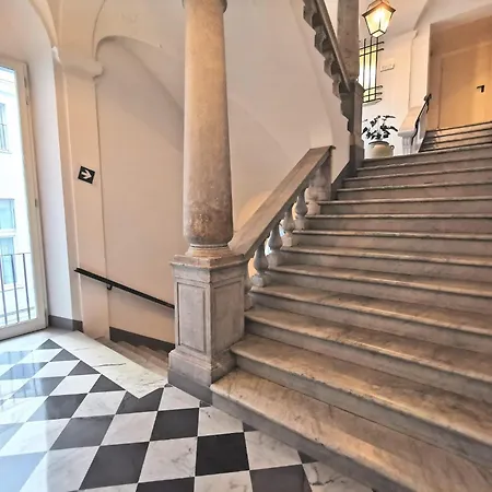 De Otel