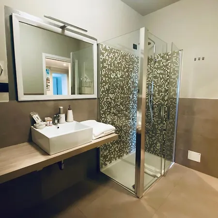 De Otel 4*