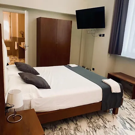 Otel De 4*